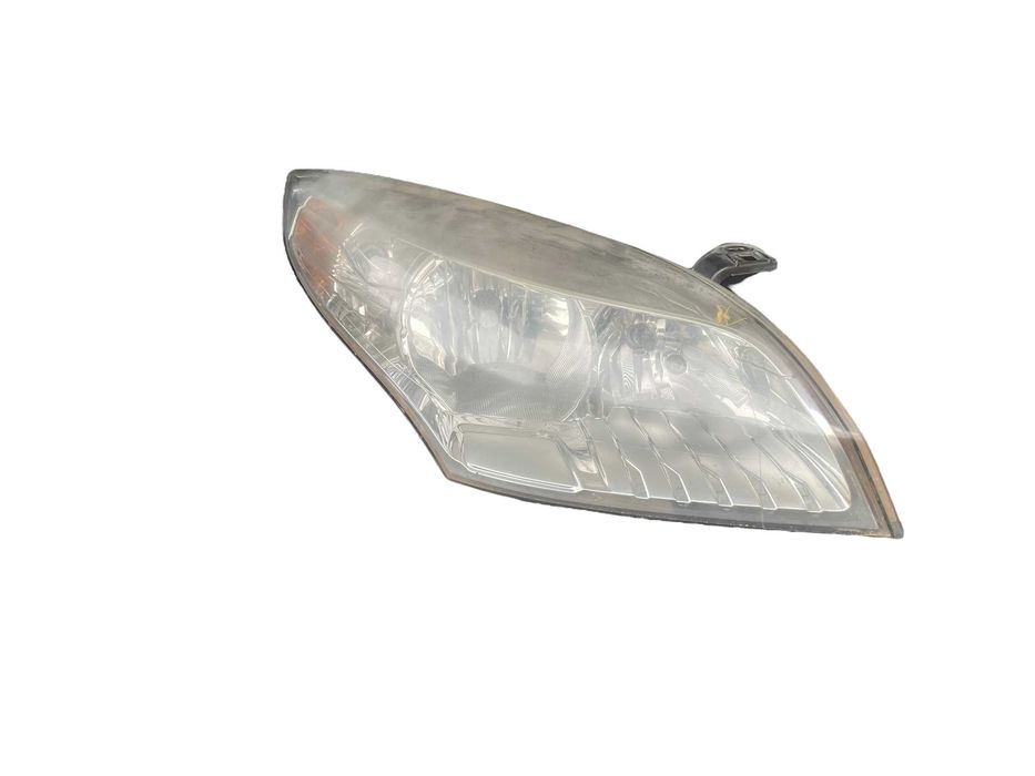 Фара права рено меган 3 !!