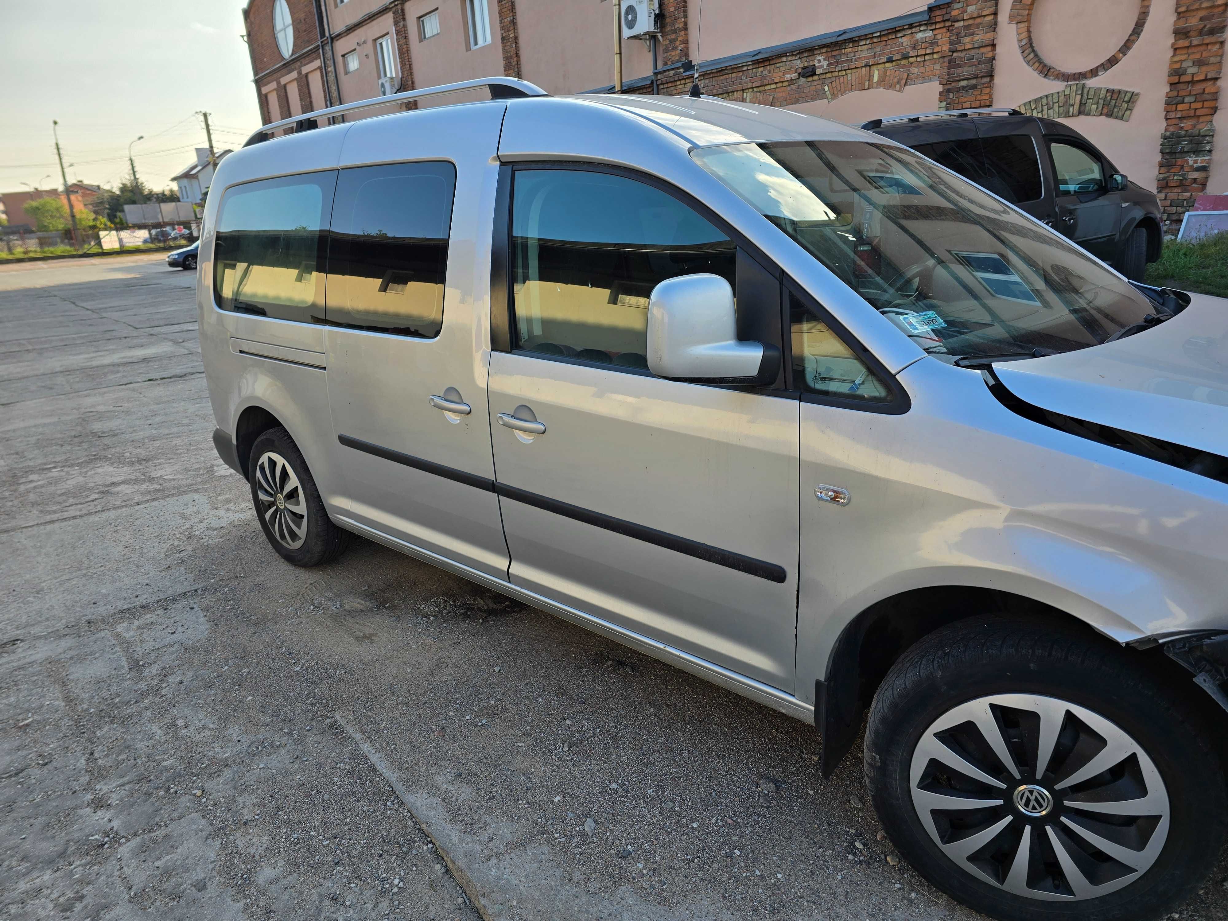 Sprzedam vw caddy 2012r uszkodzony