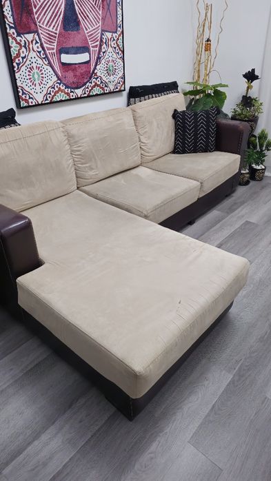 Sofa Pele Chaise Longue 5 lugares
