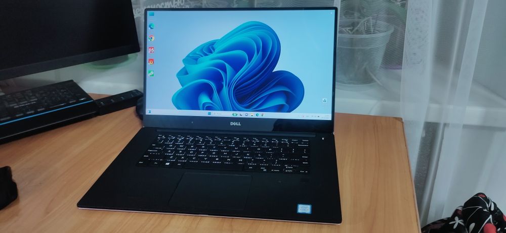 Ігровий Dell XPS 9560/I7-7700HQ/GTX 1050/16/512