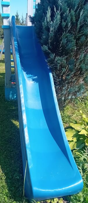 Zjeżdżalnia niebieska