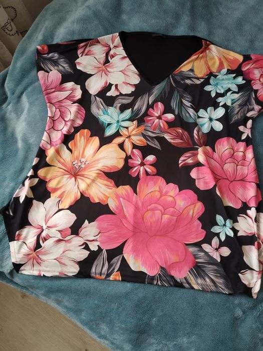 Bluzka damska bardzo duża