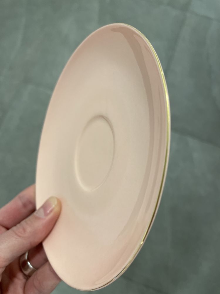 Ćmielow - porcelanowy różowy talerzyk