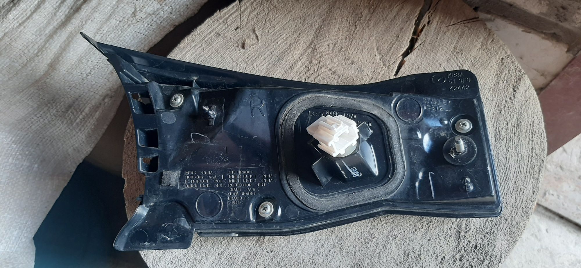 Ліхтар кришки багажника Mazda CX-5 USA