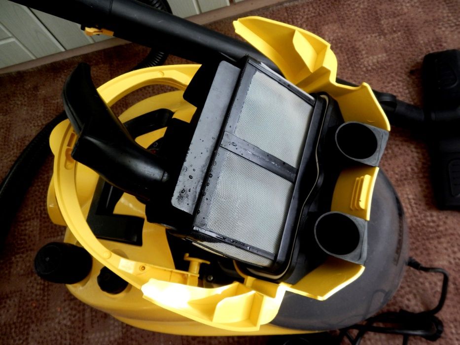 Пылесос пароочиститель Karcher sv 1802 Керхер