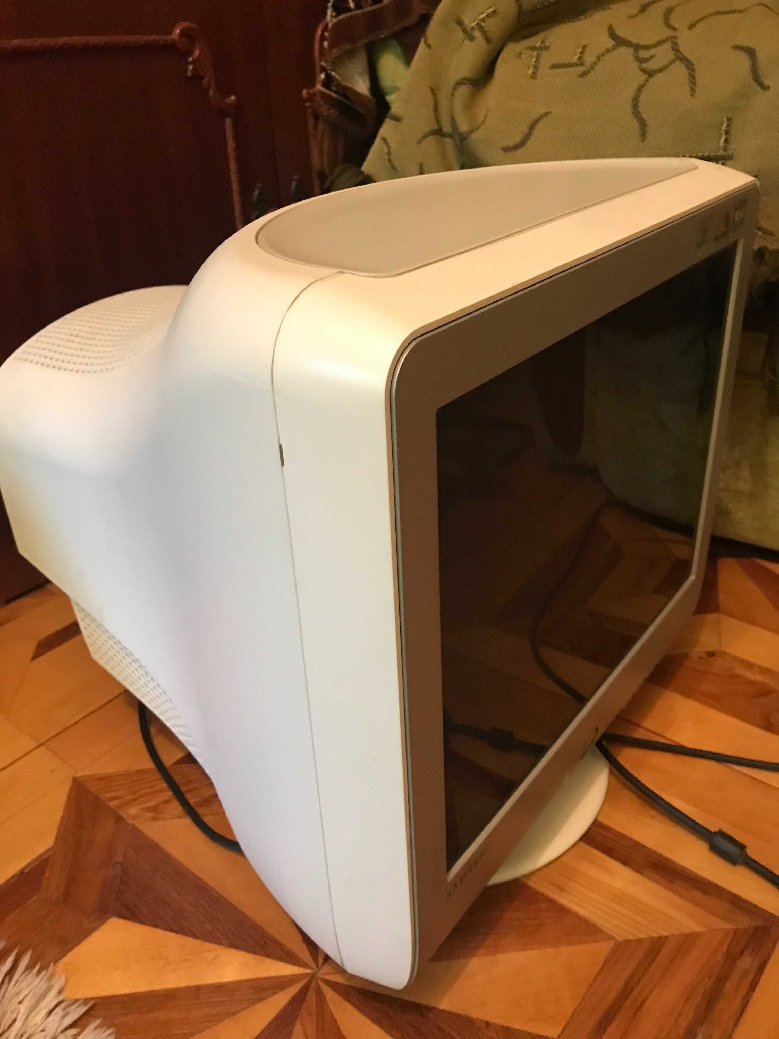 Монітор Samsung SyncMaster 795mb+