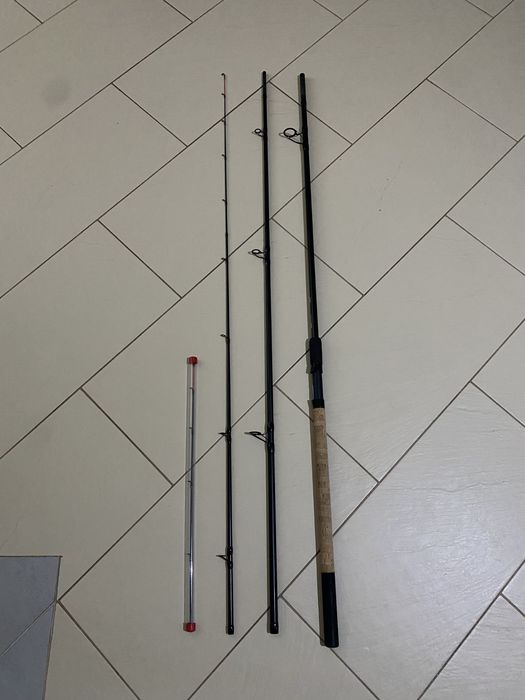 Фідера flagman squadron flow 3.9m 200g