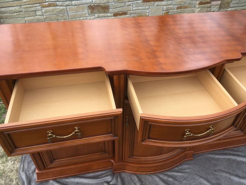 Стильний комод Moritz Latzke Ingmar Черешня меблі