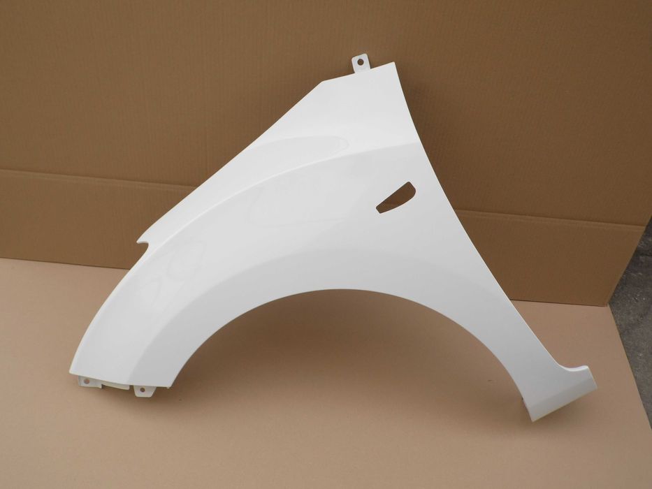 Hyundai i30 (GD) 12-17r błotnik lewy biały TCW