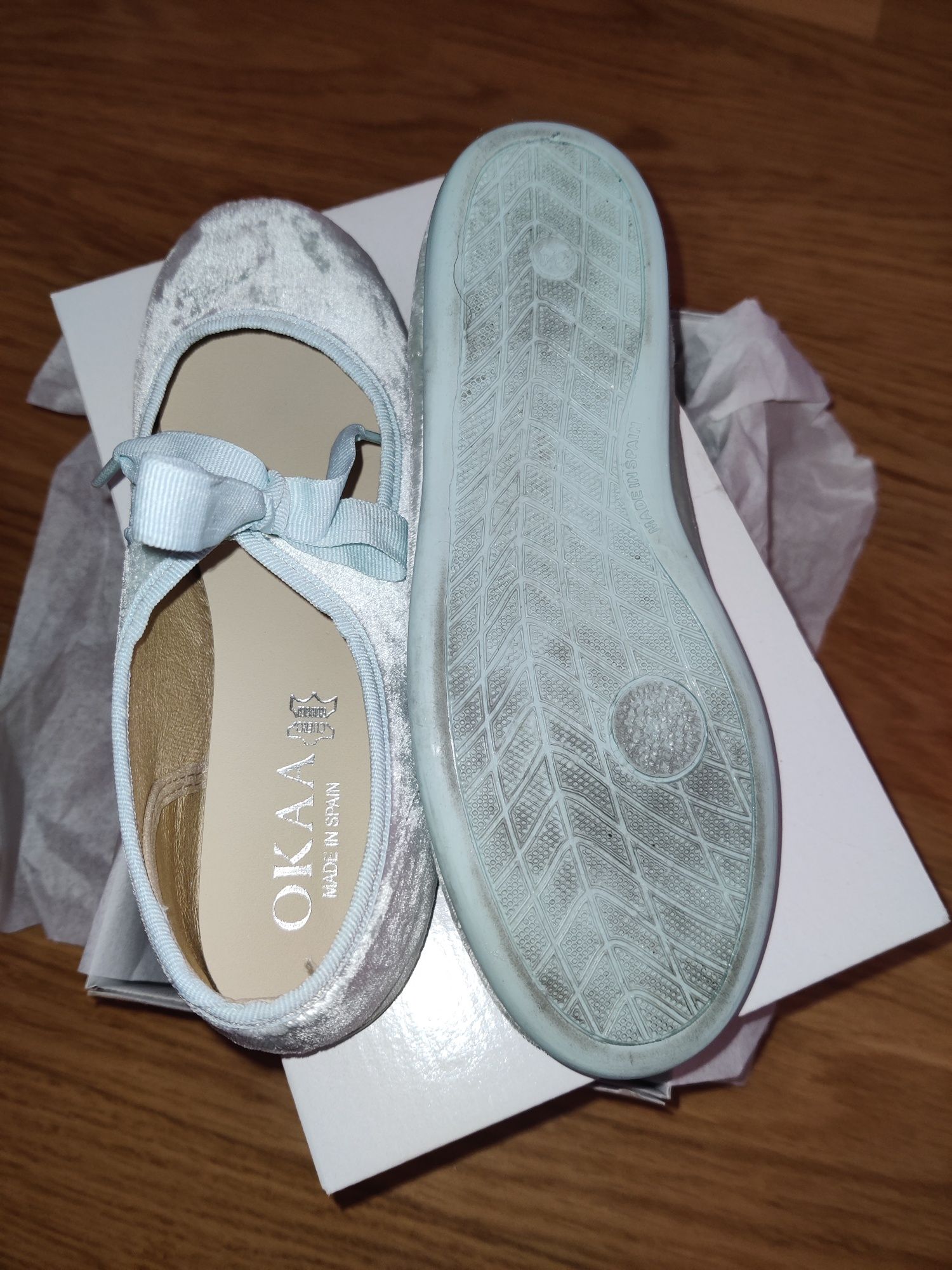 Sapatilhas ballet verde água de veludo. Tamanho 34. Usadas 1 vez.