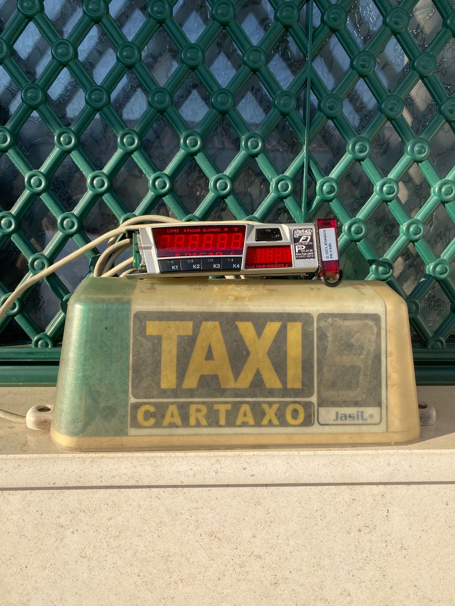 Taxímetro e lanterna