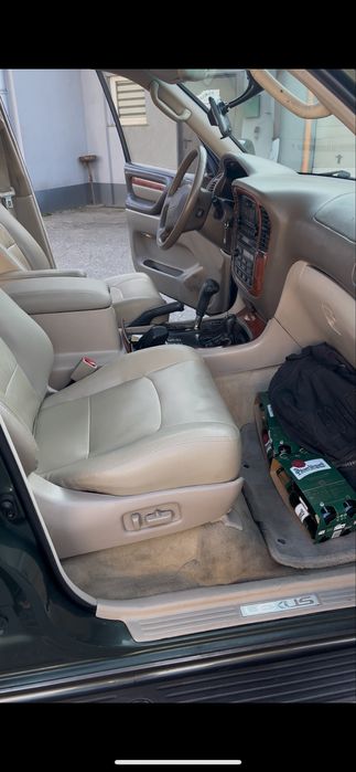 Lexus LX 470 (1998r)