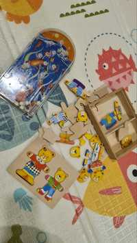 Деревянные игрушки развивающая игра сортер для малышей Одень мишек