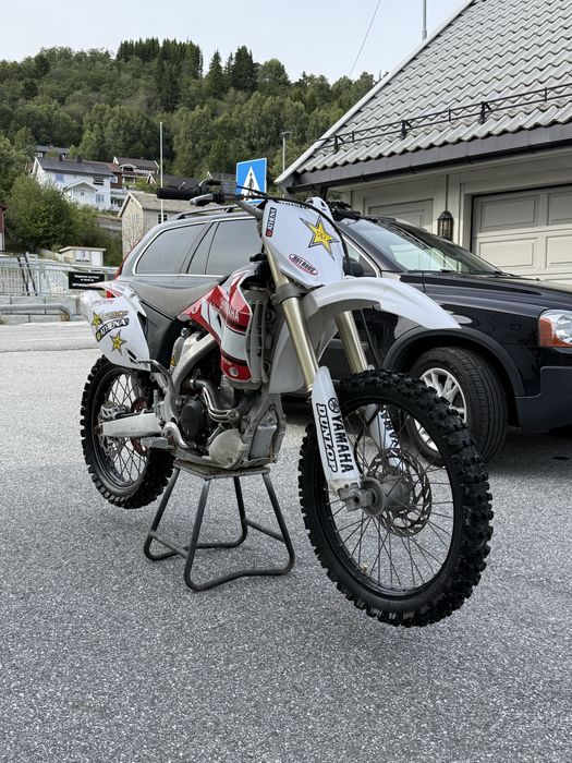 Yamaha yz250f 2009