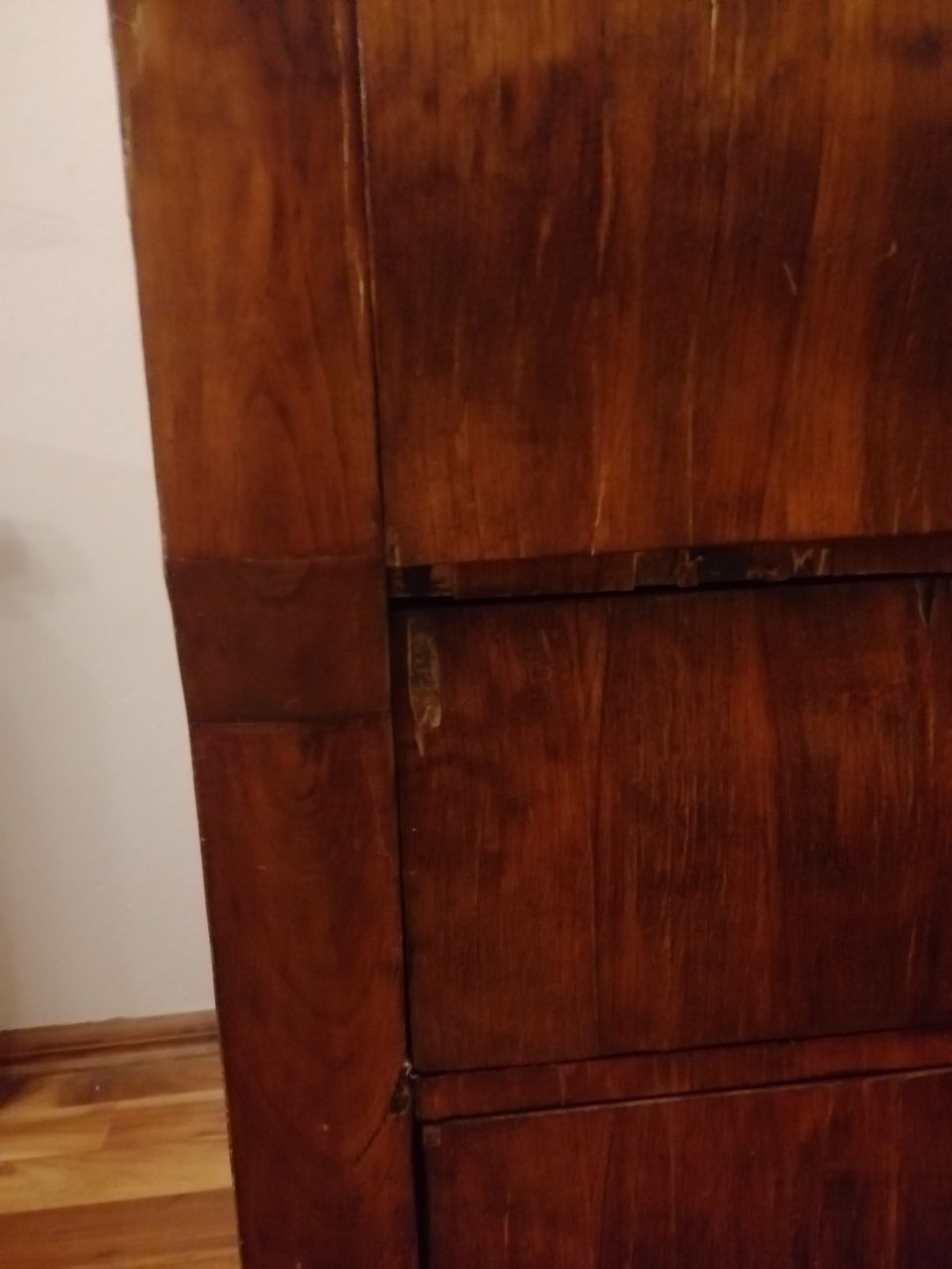 XIX wieczna komoda. Biedermeier. Do renowacji.