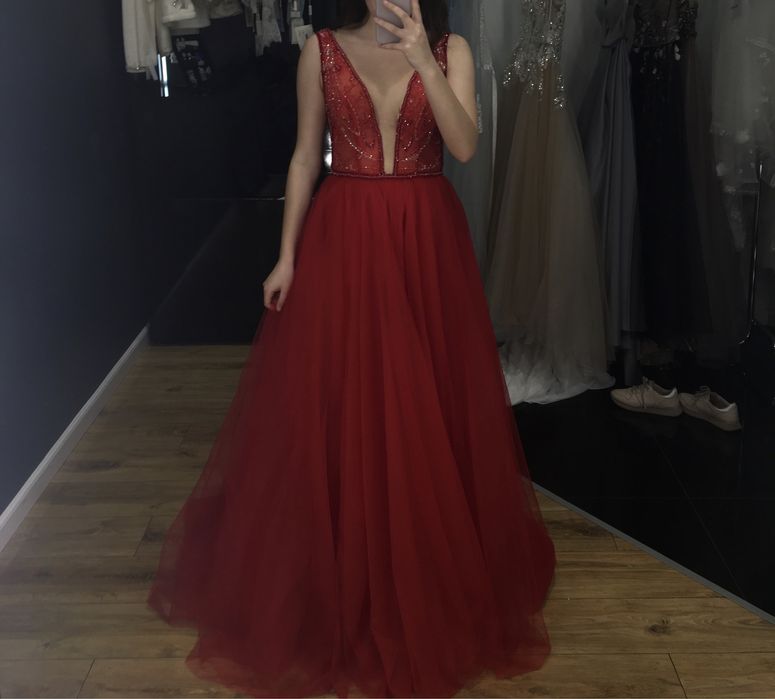 Вечірня сукня бренду “Pollardi”