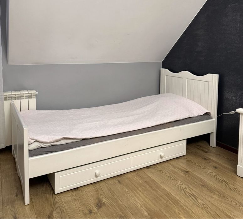 meble do pokoju/sypialni