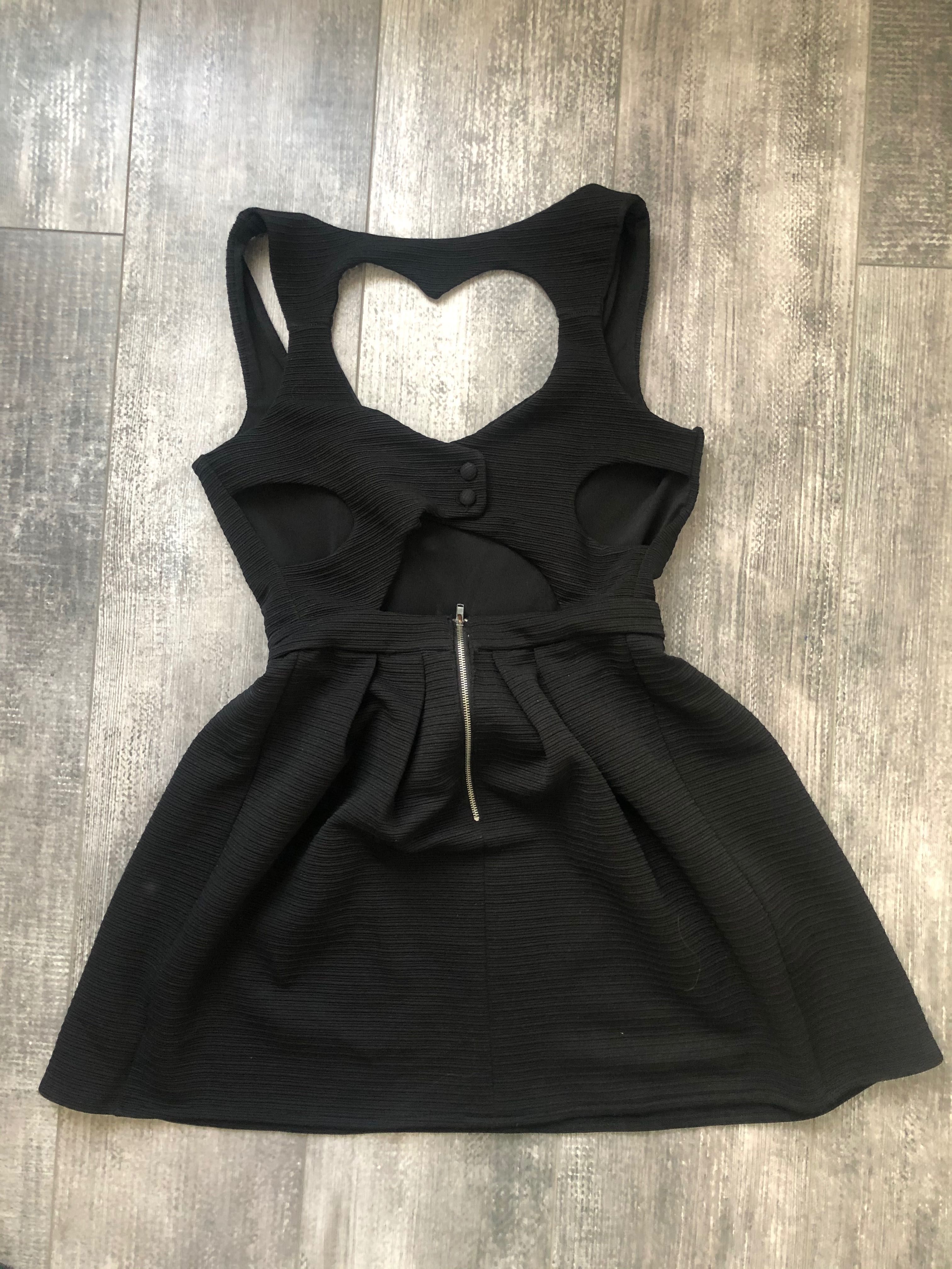 Roz. XS/S, Czarna sukienka mini