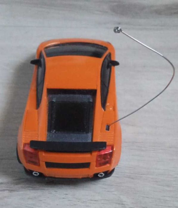 Lamborghini Rastar Group skala 1/41