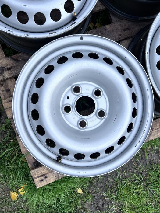 4xfelga stalowa 16'' VW Transporter T5/T6 (5x120 ET51)