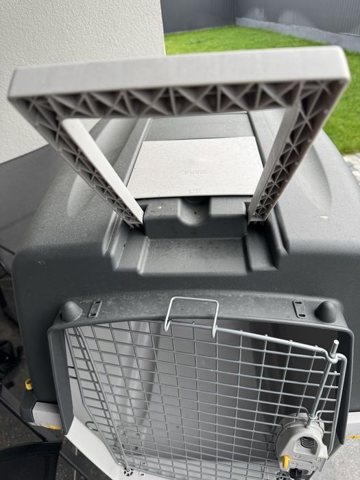 Trixie Gulliver IATA №6 пластиковий бокс-переноска для собак до 38 кг