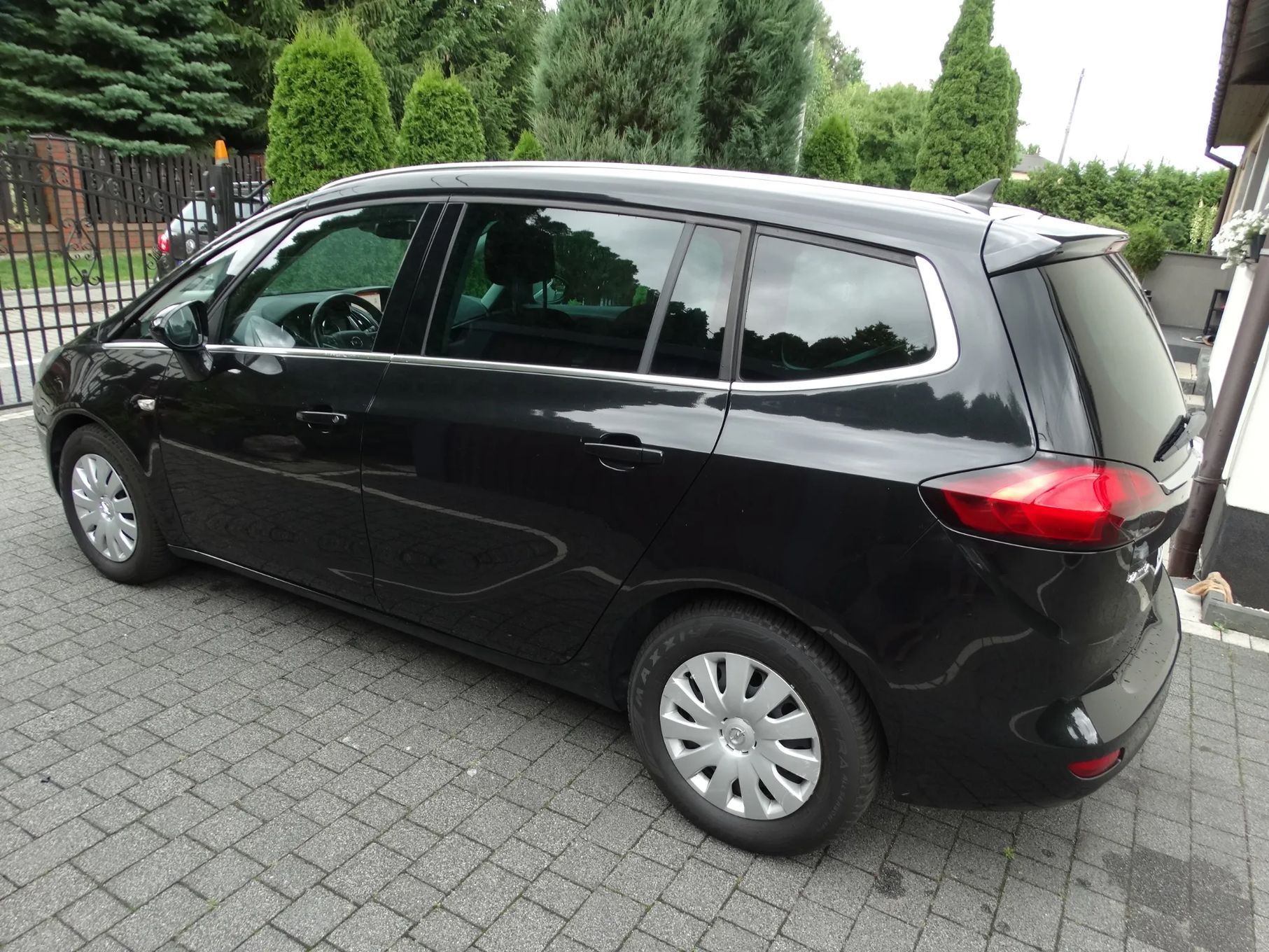 Opel Zafira Sprowadzony mały przebieg