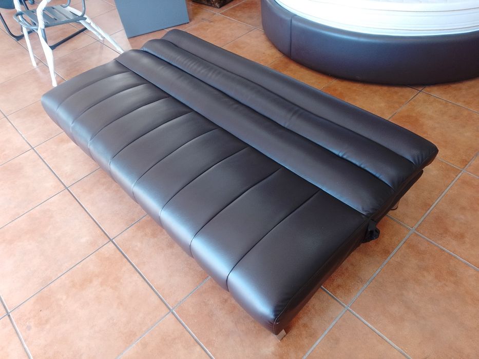 Sofá Cama Click Clack (Muito Bom Estado)