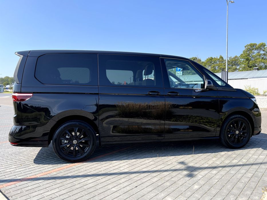 VW MULTIVAN Wynajem/wypożyczalnia komfortowego busa / Przewóz osób