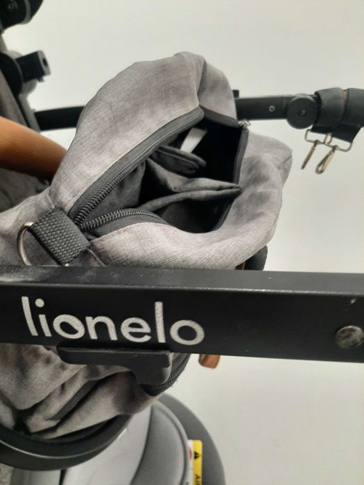 Wózek  Lionelo z gondolą i nosidełkiem
