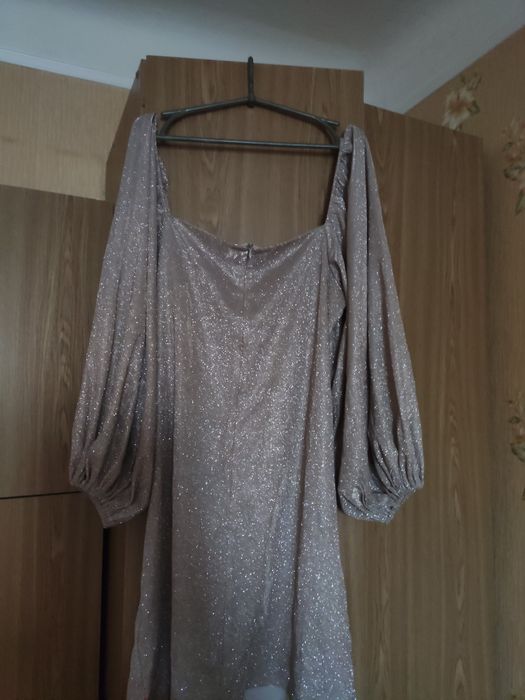 Платье женское праздничное