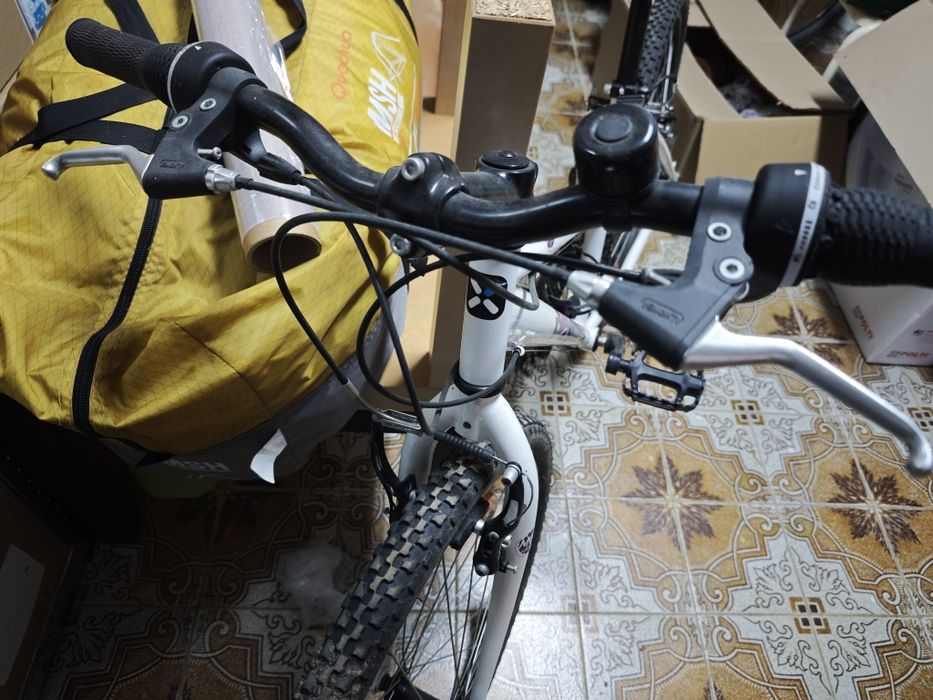 Biciclicleta BTT Rockrider 300 senhora - Nova