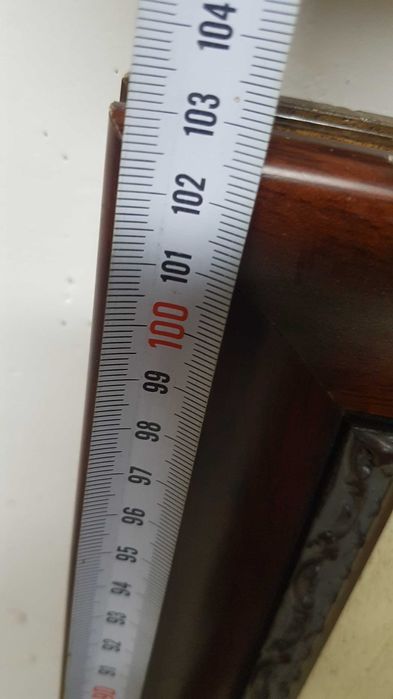 Moldura madeira antiga vintage em bom estado