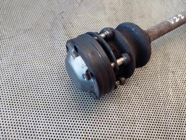 Transmissão frente esquerda MERCEDES-BENZ Classe C (W202)