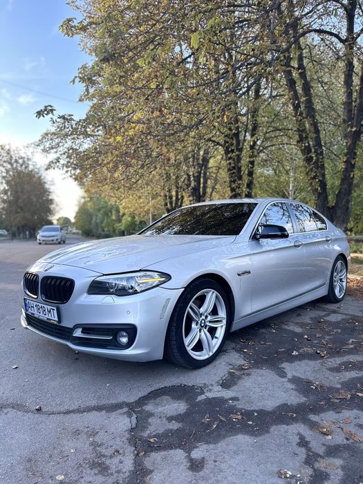 Продам BMW F10 2014 год.