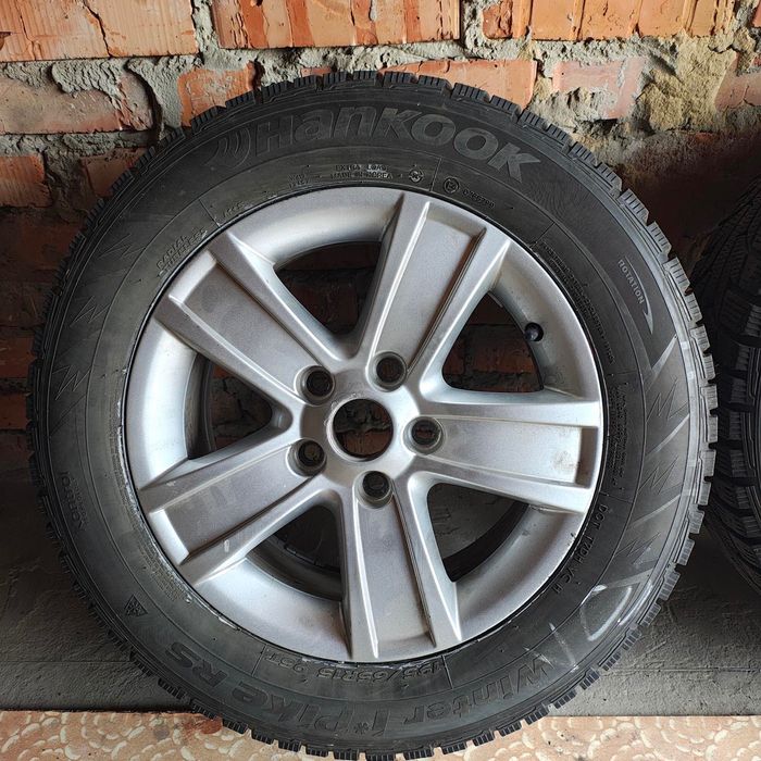 Зимова гума ханкок