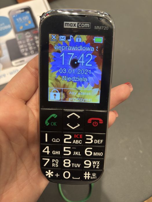 Telefon dla seniora MaxCom mm720bb