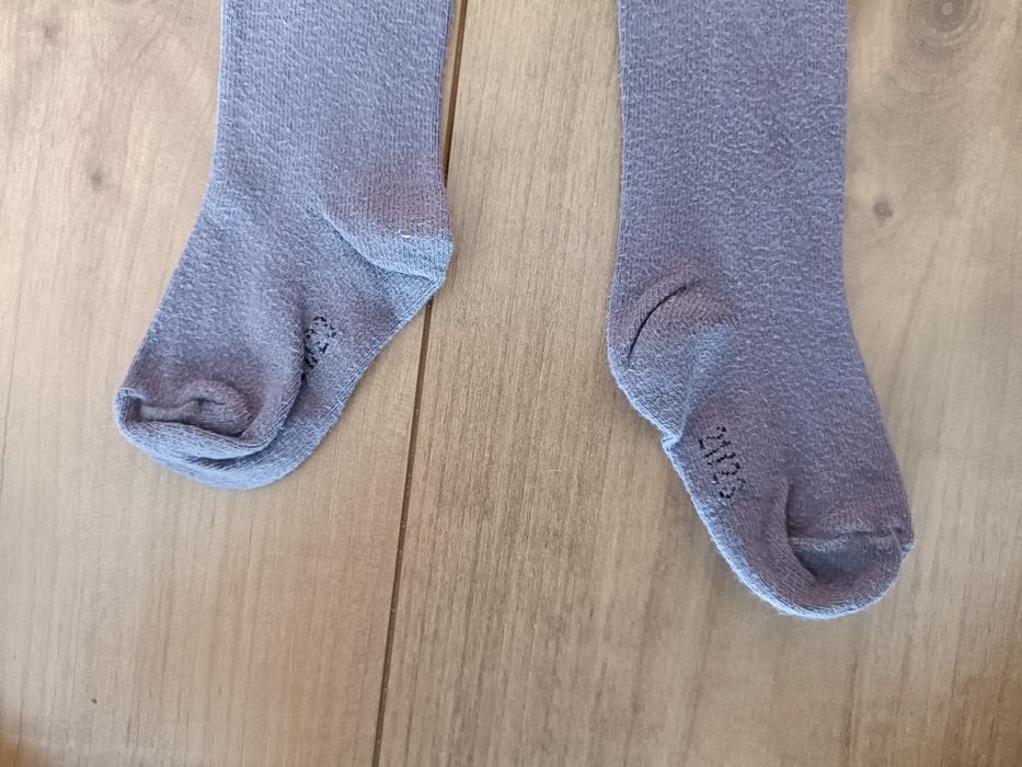 1 Meia Calça + 3 pares de meias - Tamanho 21/23