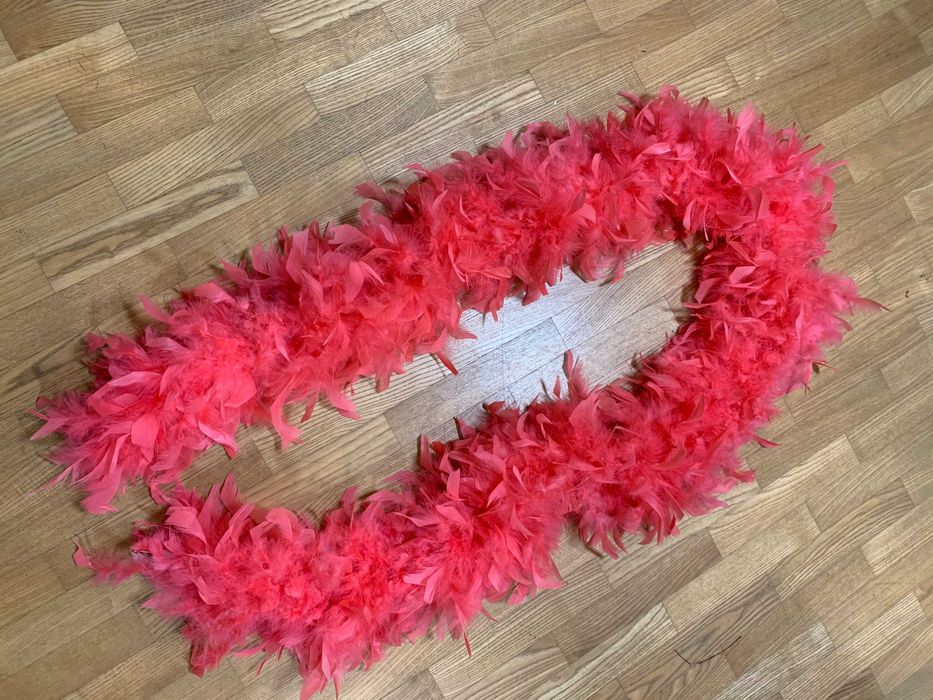 Карнавальное большое розовое БОА из лебяжьих перьев и пуха