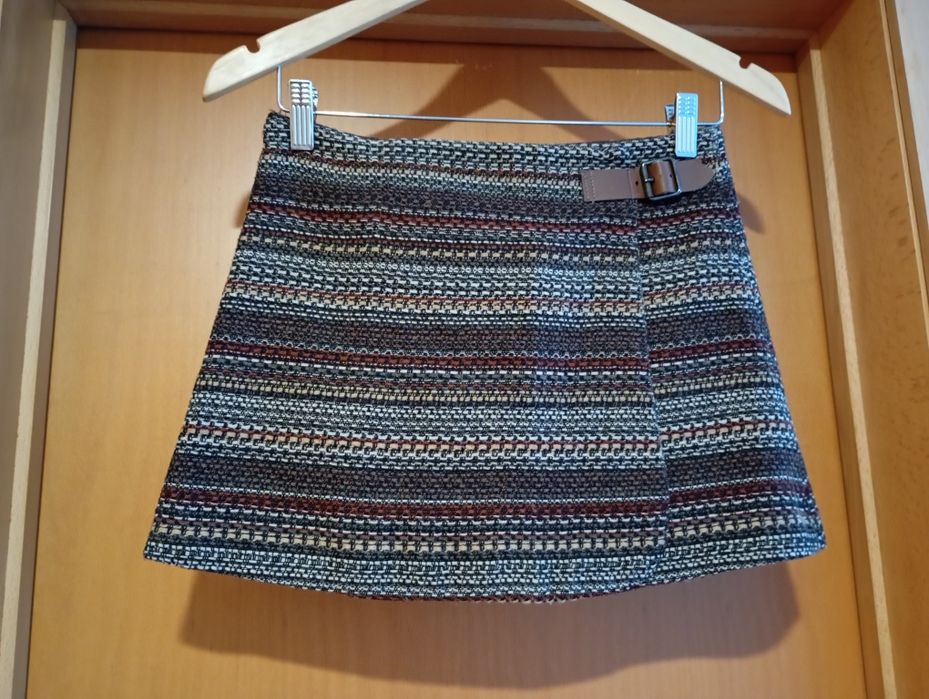 Saia Zara tamanho 11/12
