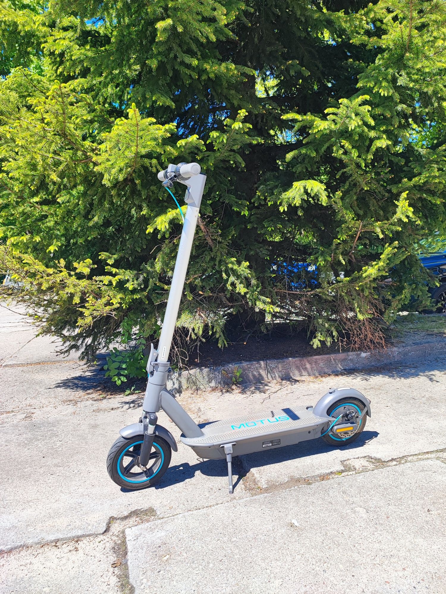 Hulajnoga Motus Scooty 10