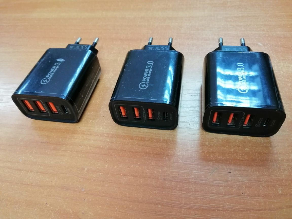 Блок живлення Quick charge 3.0
 USB + TypeC