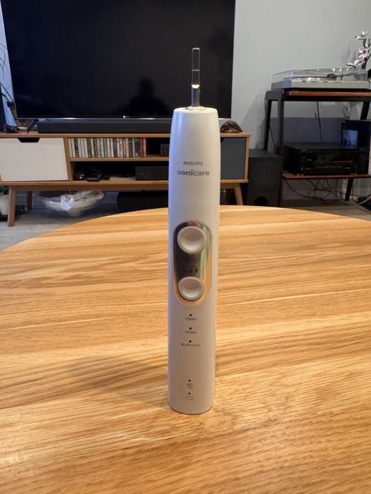 Szczoteczka Philips Sonicare. Rączka.