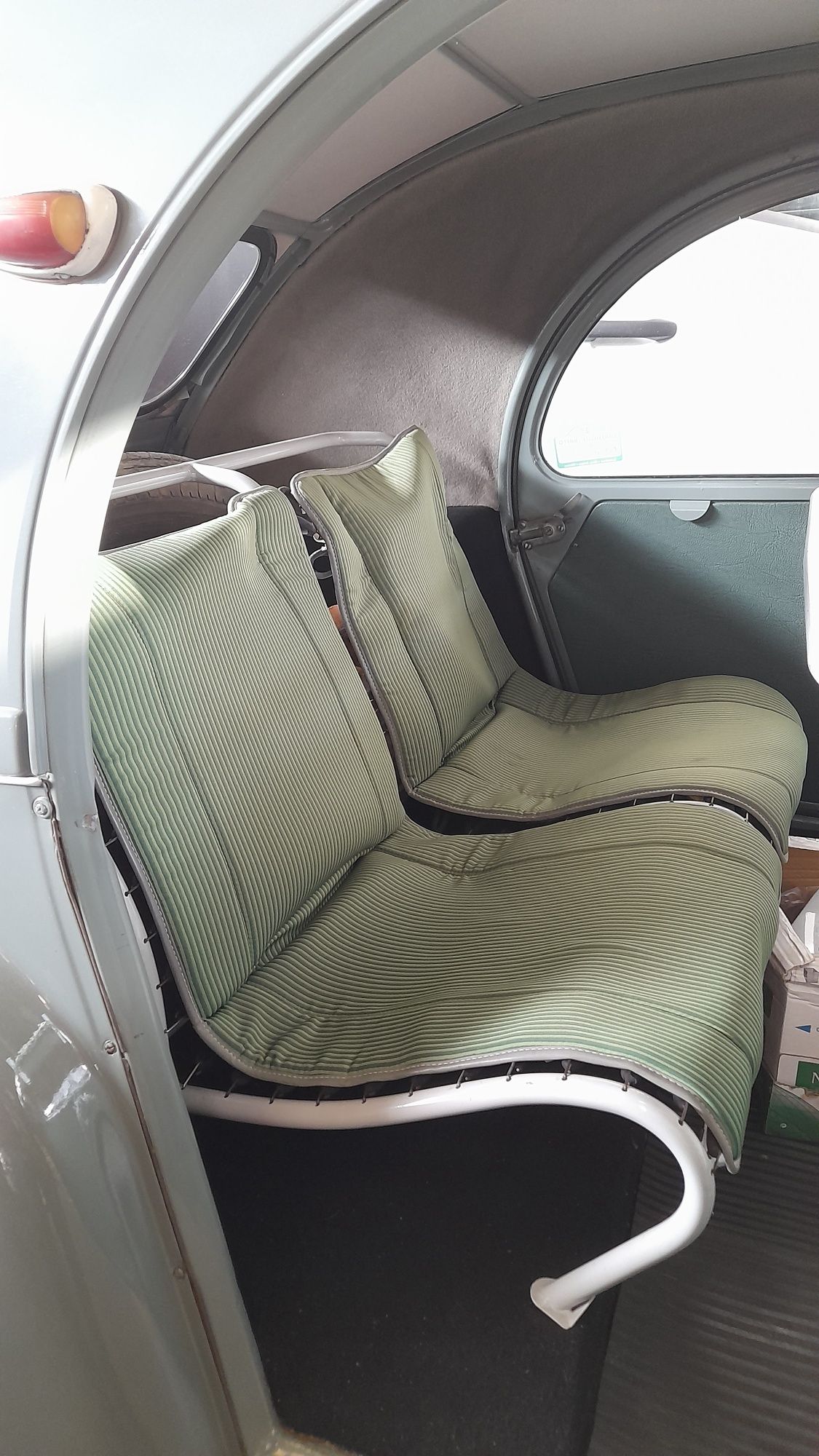 Relíquia  1962 -  2 CV Citroën