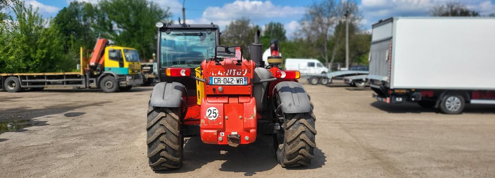 Телескопічний навантажувач маніту manitou