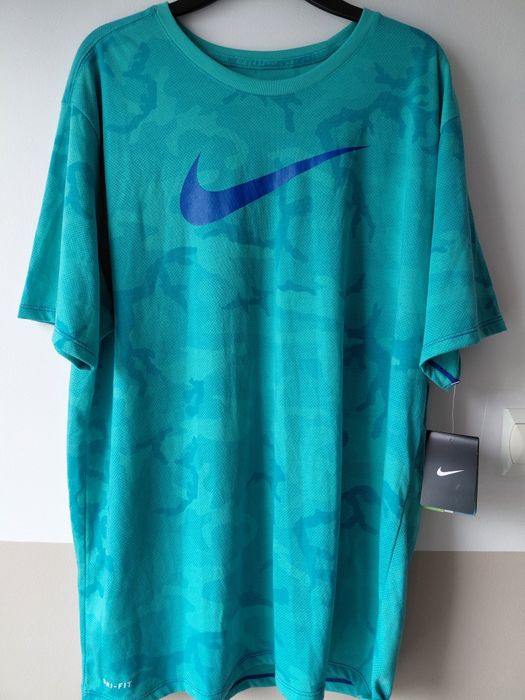 Koszulka Nike w rozmiarze XL