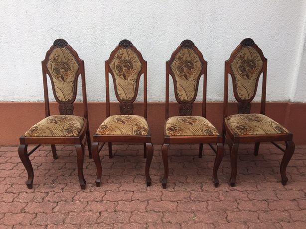 Sprzedam 4 drewniane krzesła