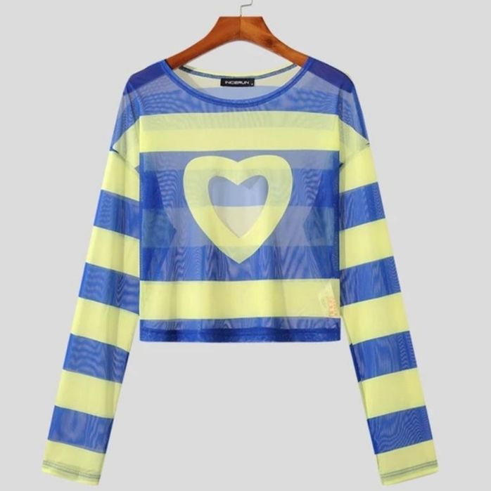 Чоловічий топ з вирізом