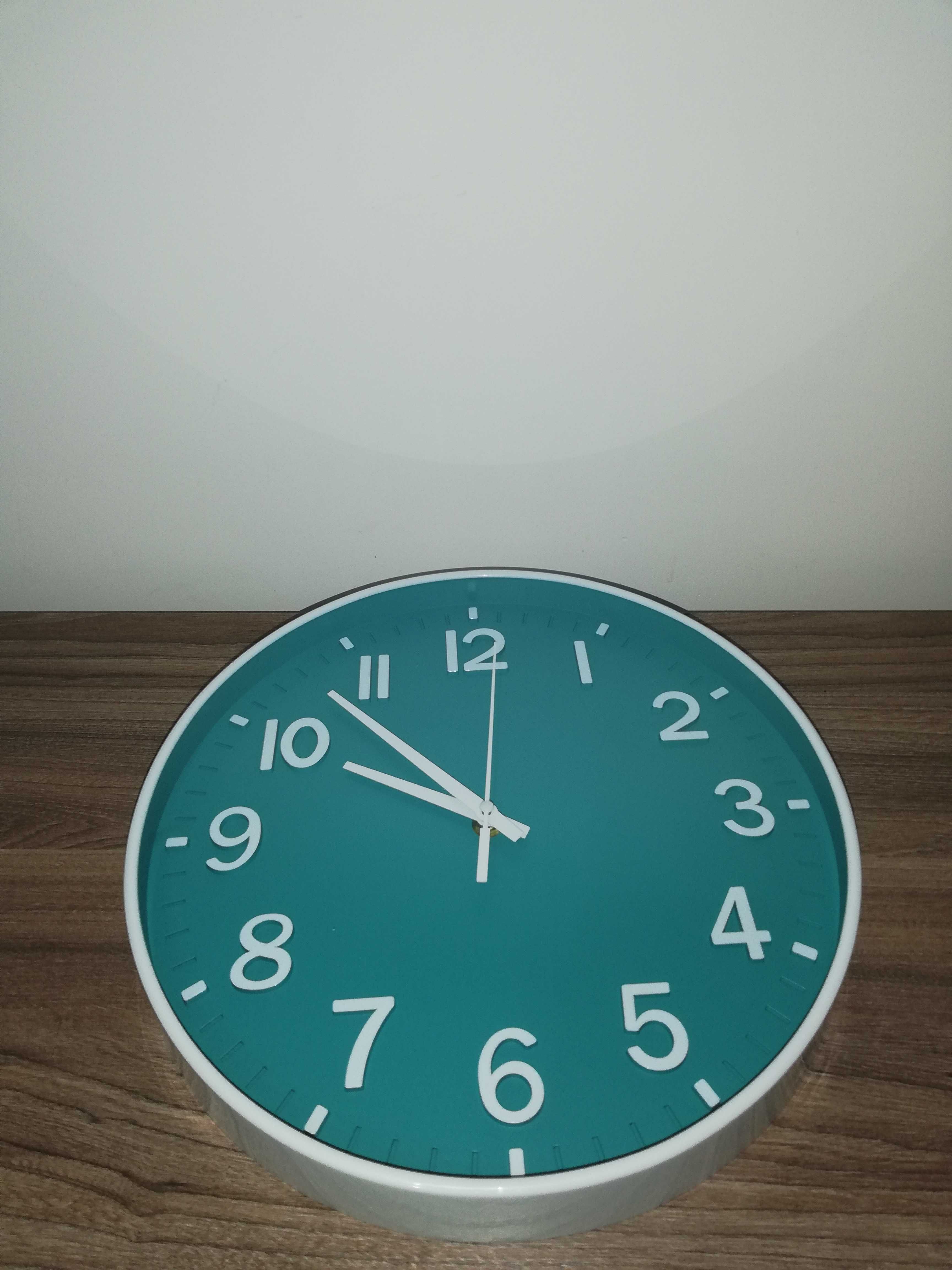 Zegar ścienny HZDHCLH 30 cm cichy.
