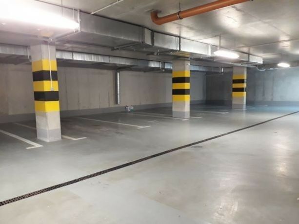 Miejsce parkingowe garaż podziemny