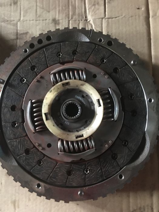 Sprzęgło sztywne renault trafic 1,9dci